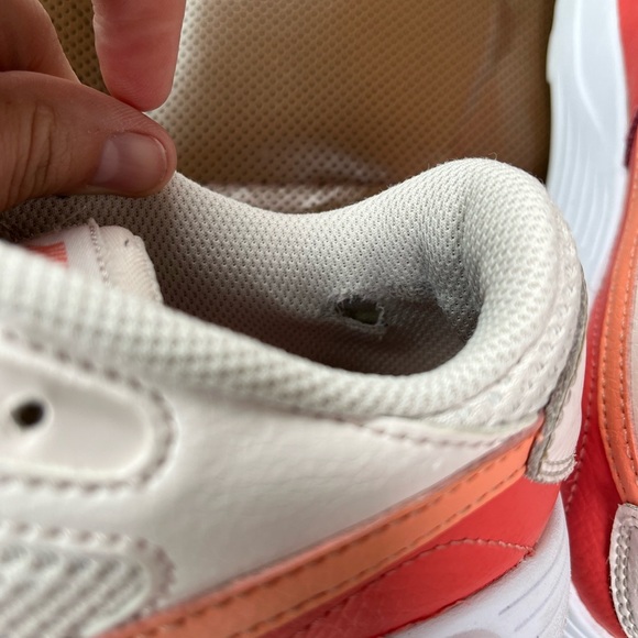 Nike Women’s Air Max SC “White Light Soft Pink - Picture 7 of 8